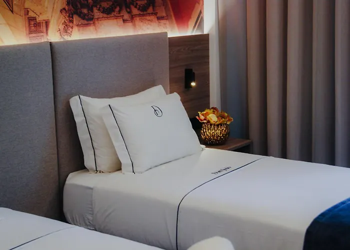 Dom Joao Glamour Hotel