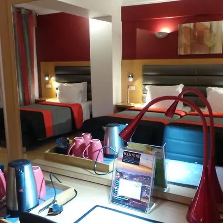 Dom Joao Glamour Hotel Lisbona